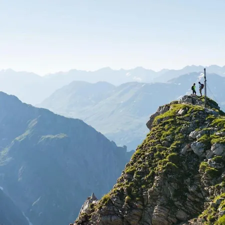 In Austria With Panorama Sauna Kloesterle am Arlberg